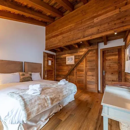 Penthouse Access , 6 Bedroom, 6 Baths By Jolidi