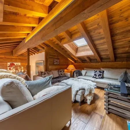 Penthouse Access , 6 Bedroom, 6 Baths By Jolidi