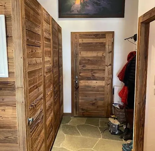 Penthouse Access , 6 Bedroom, 6 Baths By Jolidi *