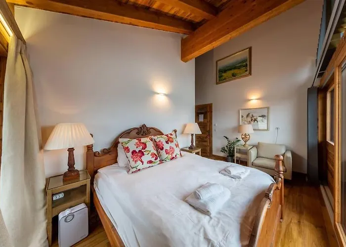 Penthouse Access , 6 Bedroom, 6 Baths By Jolidi Nendaz