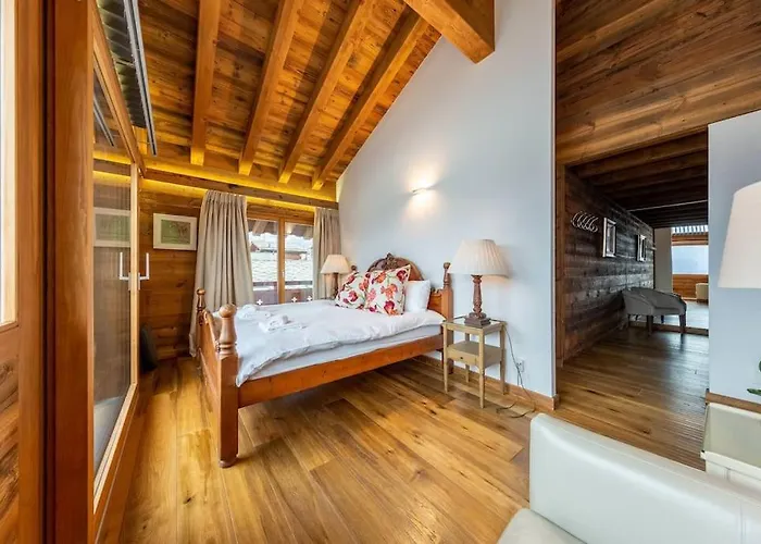 Penthouse Access , 6 Bedroom, 6 Baths By Jolidi