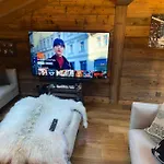 Penthouse Access , 6 Bedroom, 6 Baths By Jolidi Apartman Nendaz