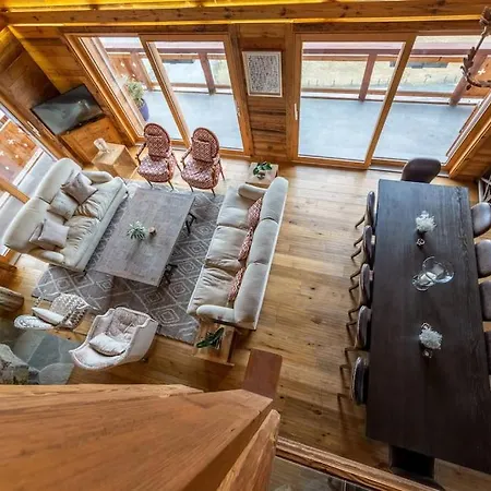 Διαμέρισμα Penthouse Access , 6 Bedroom, 6 Baths By Jolidi