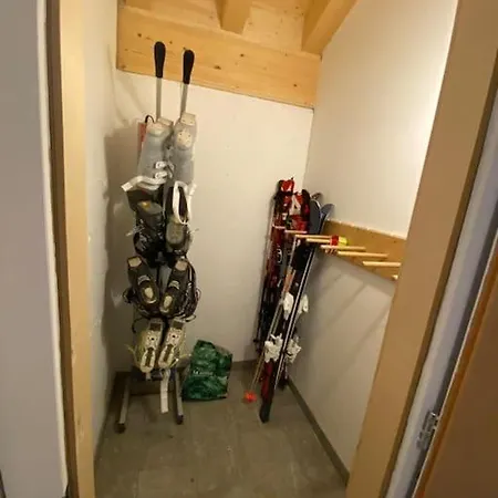 Daire Penthouse Access , 6 Bedroom, 6 Baths By Jolidi Nendaz