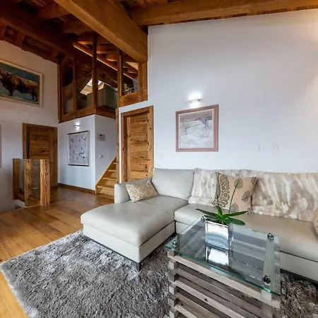 Daire Penthouse Access , 6 Bedroom, 6 Baths By Jolidi Nendaz